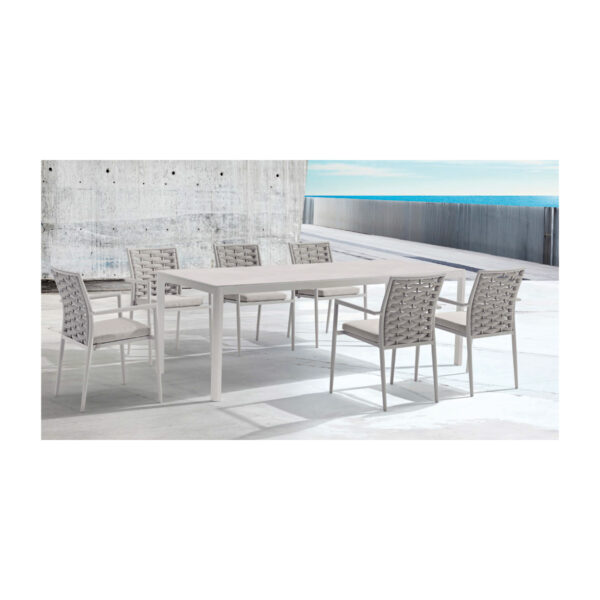 Vista Table