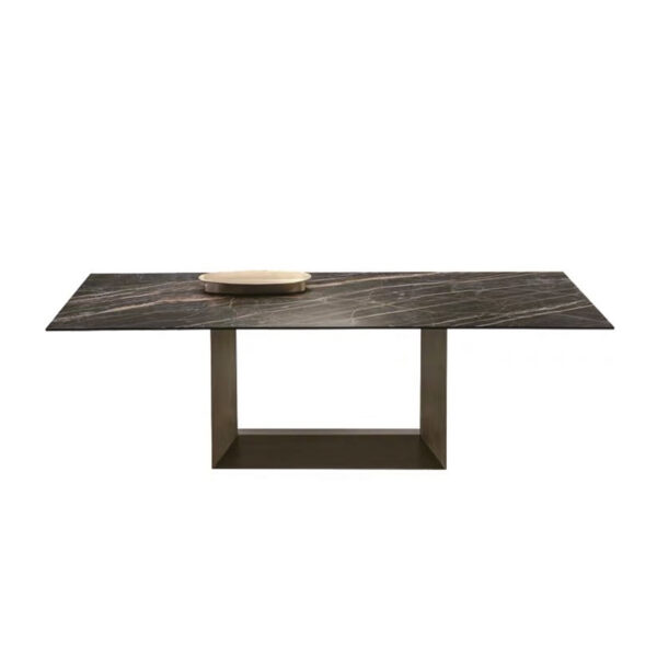 Chic Comfort Dining Table